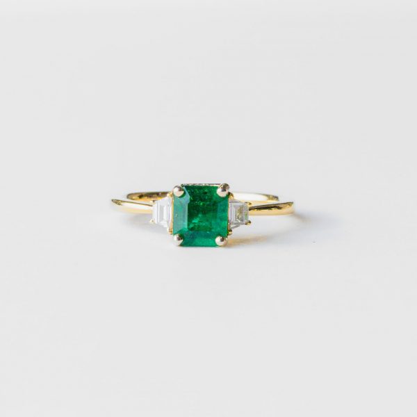 18k Yellow Gold Emerald and Diamond Ring