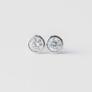 9k White Gold Diamond Earrings