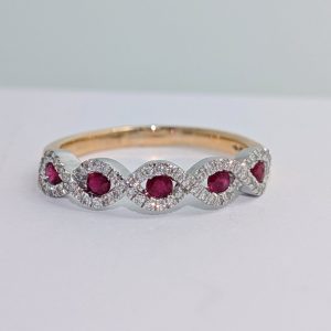 18ct yellow gold ruby and diamond ring