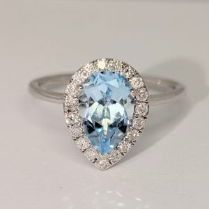 9ct white gold blue topaz and diamond ring