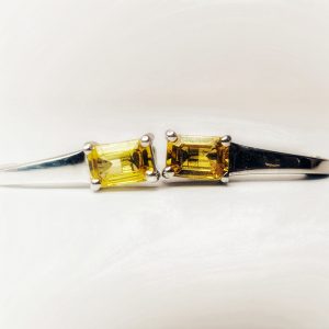 18ct white gold earrings with yellow sapphires