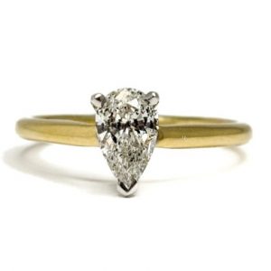 18ct yellow gold pear diamond ring