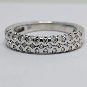 9ct white gold 0.50ct diamonds ring