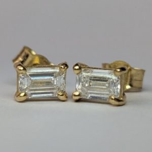 18ct yellow gold emerald cut Lab diamond earrings
