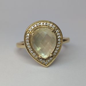 18ct yellow gold citrine and diamond ring