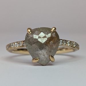 9ct yellow gold salt and pepper diamond ring