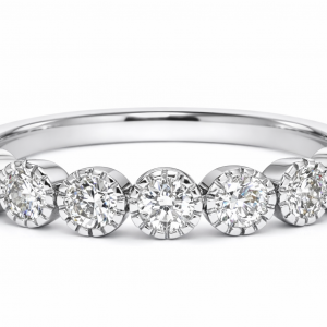 18ct white gold seven diamond ring