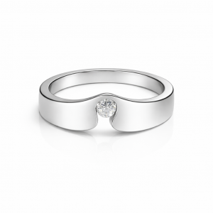 18ct white gold with diamond